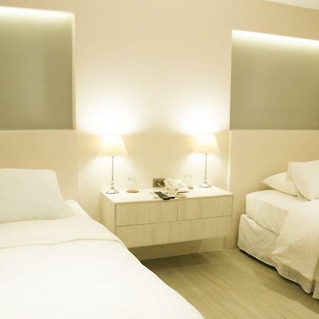 Hotel Puerto De Vega バジェナール エクステリア 写真