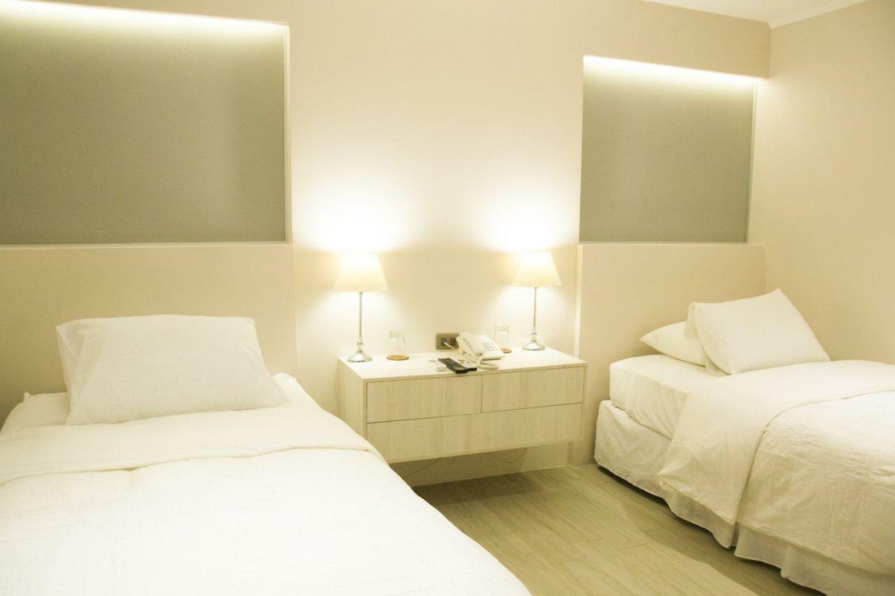 Hotel Puerto De Vega バジェナール エクステリア 写真